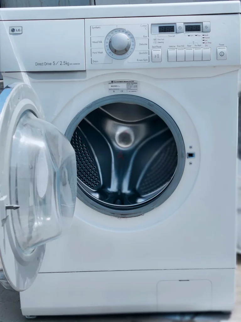 غسالة أوتوماتيكية بالكامل، طراز عرض أسطواني توربيني حديث63243188223746112