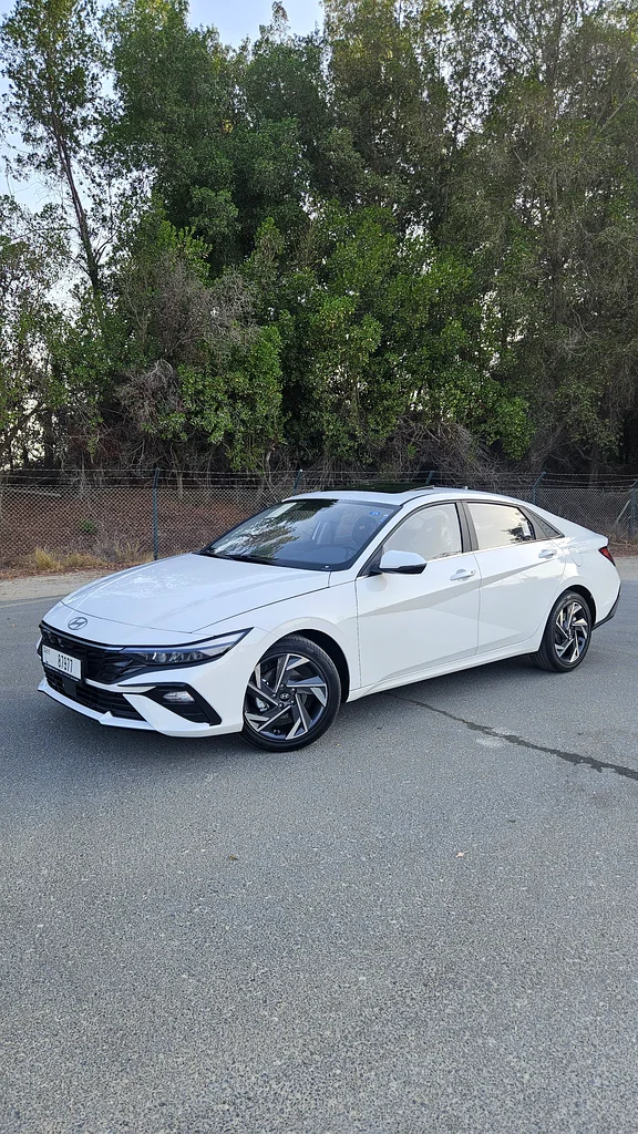 932 AED PER MONTH | 2025 HYUNDAI ELANTRA GLX ELITE | WARRANTY AND SERVICE PLAN AVAILABLE | FULL OPTIONS!631509455338271116