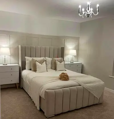 Elegant King Size Bed