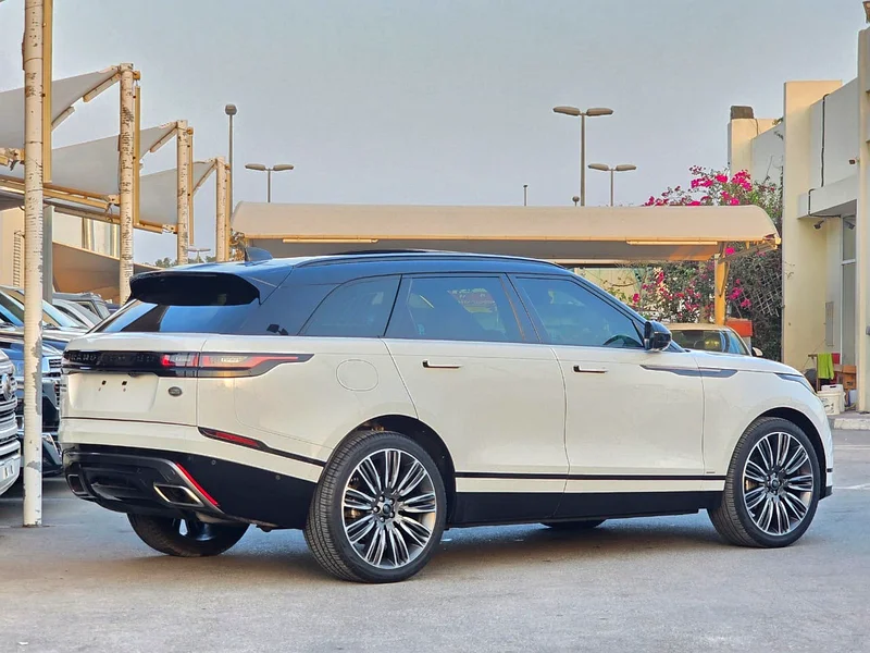 Range Rover Velar R Dynamic P300 HSE63159256454145113