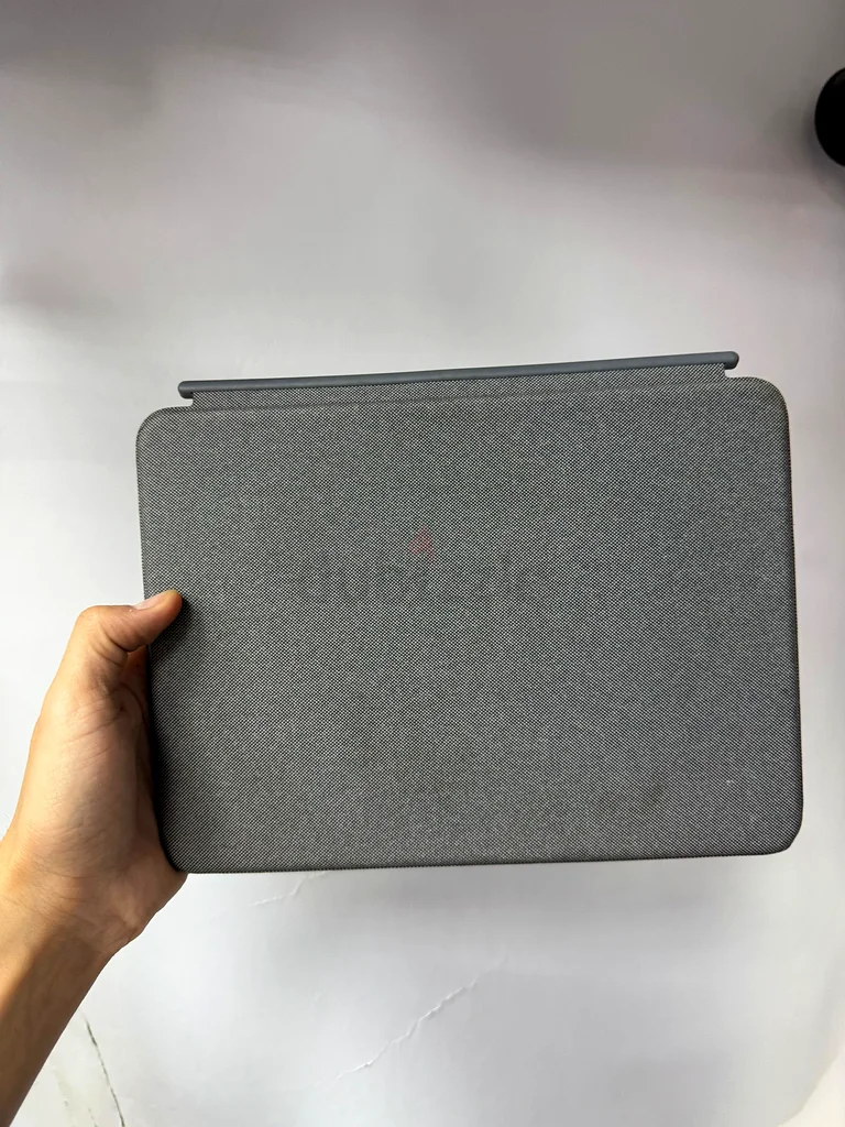 Slightly used original Logitech Combo Touch iPad Pro 12.9-inch keyboard case63190116506497111