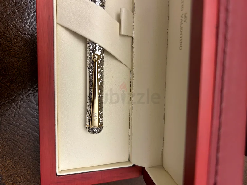 Mario Valentino pen / special collection63224832089858111