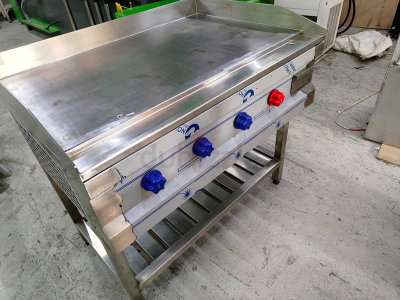 Stainless Steel Work Table for Sale!63258653839874112