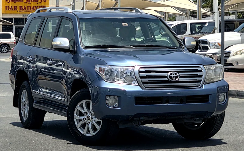 تويوتا لاند كروزر GXR V6 موديل 2011، خيارات كاملة، حالة نظيفة جداً63157882535810111