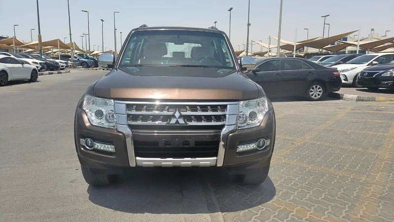 Mitsubishi Pajero full option63152749966081111
