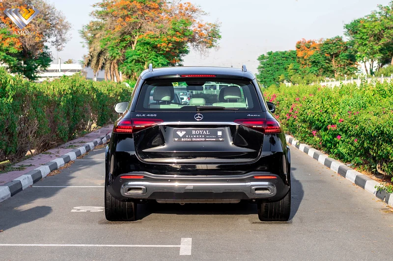 6690 P.M / 0% Down Payment / Mercedes-Benz GLE450 AMG kit GCC 2024 Under Warranty and Free Service63164770375938113
