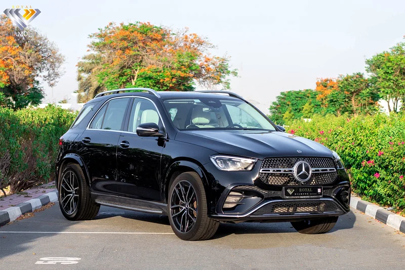 6690 P.M / 0% Down Payment / Mercedes-Benz GLE450 AMG kit GCC 2024 Under Warranty and Free Service63164770375938111