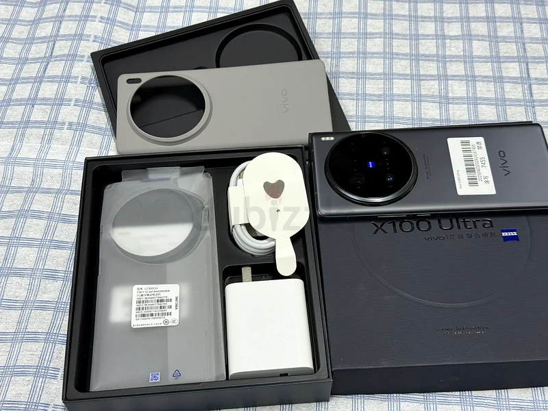 Vivo X100 ألترا62864709577858112