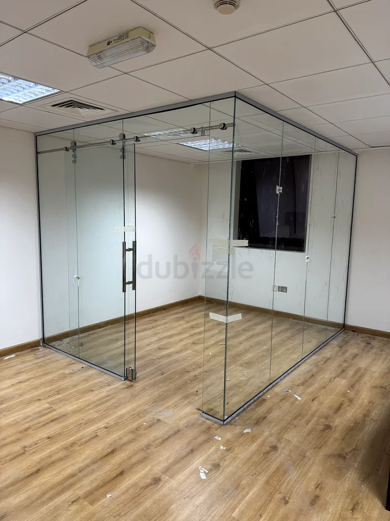 Ofice Glass Partition63440539784321112