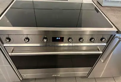 Smeg Indiction Cooker 90cm