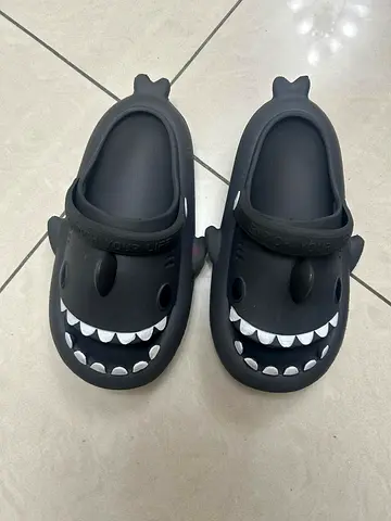 Crocs for kid for only 95 aed