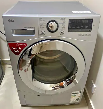 LG New Model 8KG Sensor Dryer