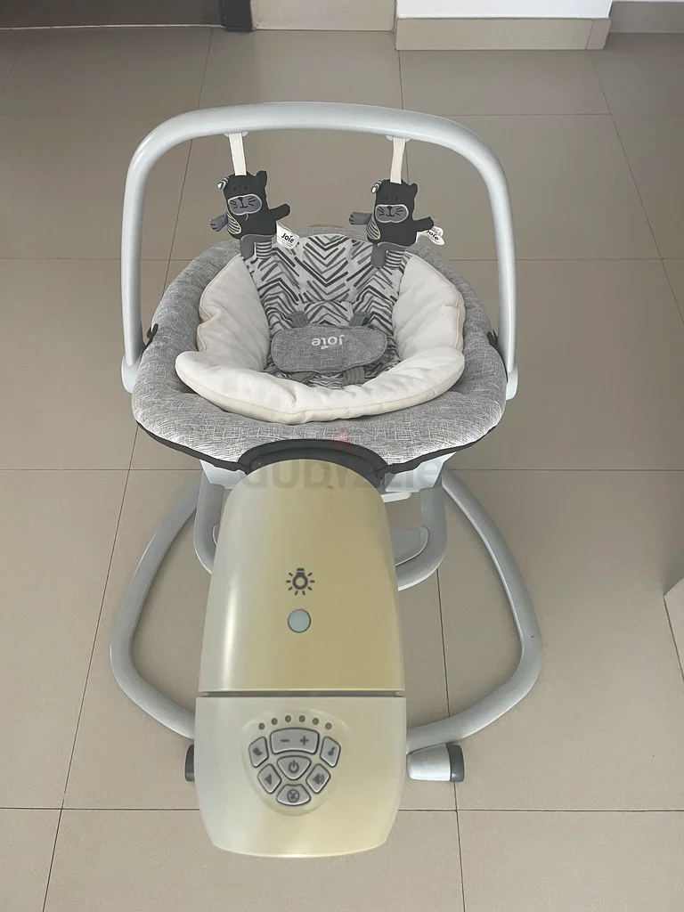 Baby swing63196133801857113