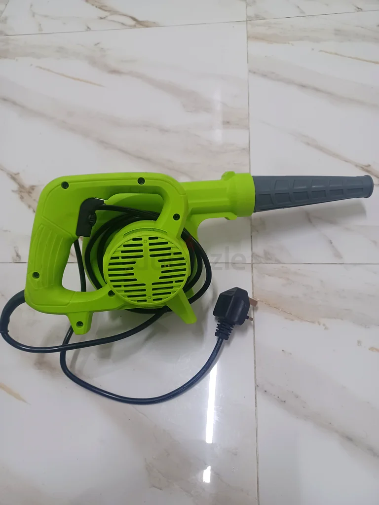 نافخ كهربائي63252949595907111