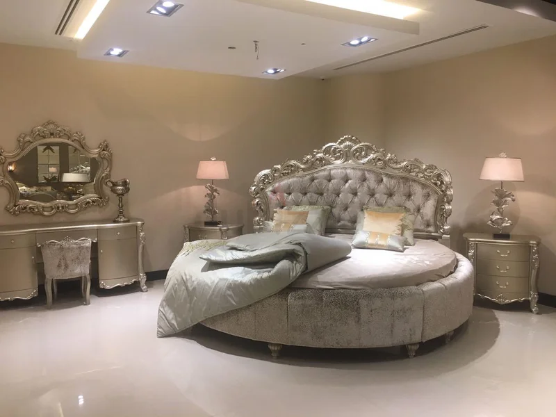 مجموعة غرفة نوم أنيقة وعصرية - تشمل خزانة ملابس وغيرها!628638218996511115