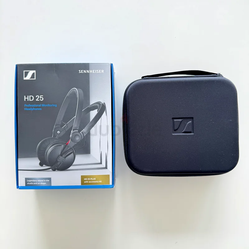 Sennheiser HD 25 Plus DJ headphones with limited edition Carry Case63264588779010117