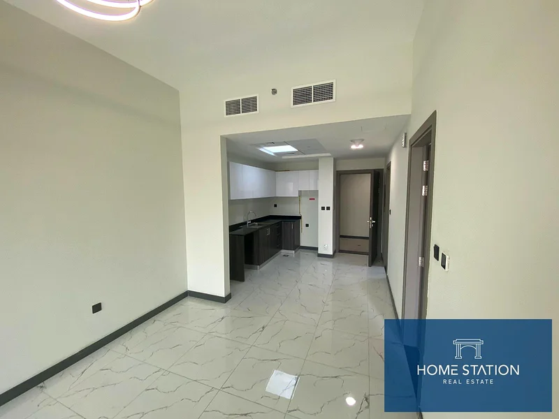READY TO MOVE | SPACIOUS | VACANT | PRIME LOCATION62888381922178111