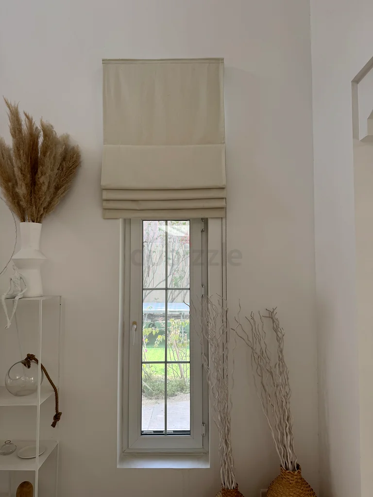 Full set of beige curtains for Arabian Ranches 1 Mirador 5 BR villa62865809044482113