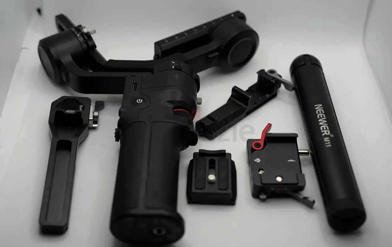 DJI RS 3 Mini Gimbal - Good Working Condition63234610738561114