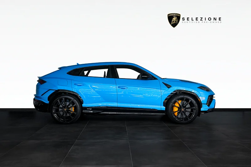 Lamborghini URUS S63177939098627113