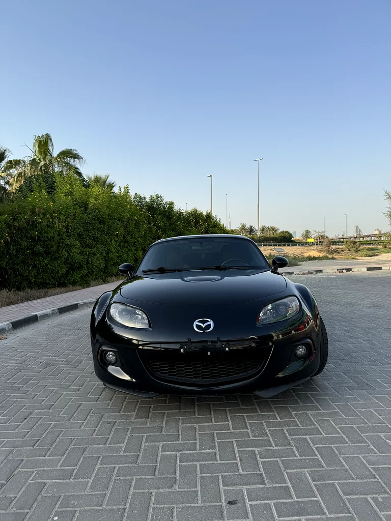 مازدا MX-5 قير خفيف مكشوف مع سقف صلب | سجل صيانة كامل | خدمة مجانية لمدة سنة63135491298433114