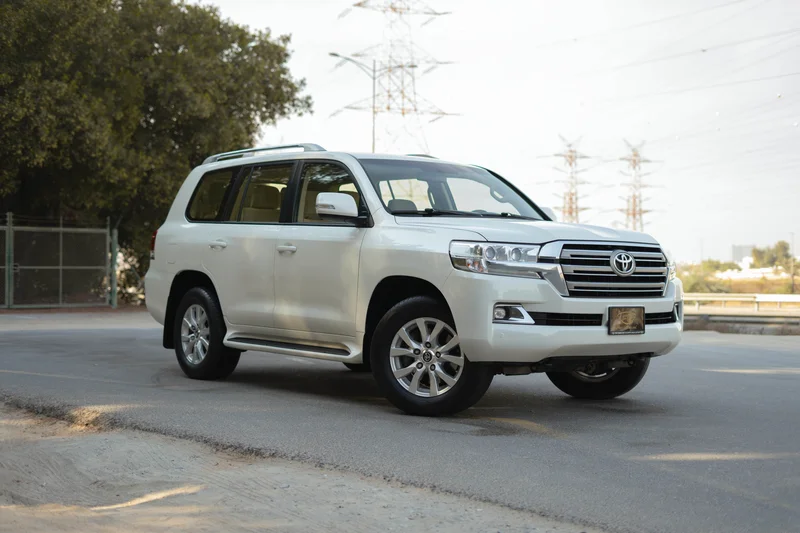 AED 3,326/month 2018 | TOYOTA LAND CRUISER | EXR 4.0L V6 | GCC | T6783062930625652737111