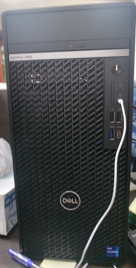 Dell optiflex 7090 desktop i763255537680641112
