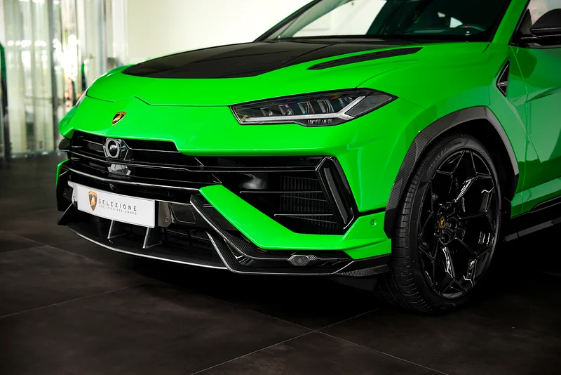 Lamborghini URUS Performante63177939087745112