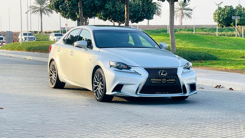 Lexus IS 200F Sport 2016 model, American specifications, in very excellent condition63225311441026111