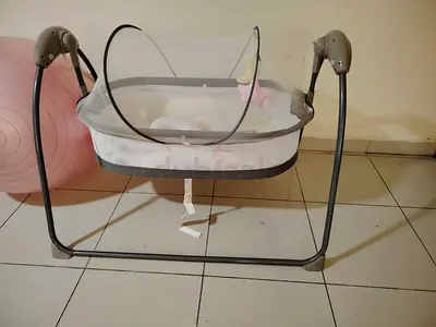 Brand new baby bedside swinging side palna