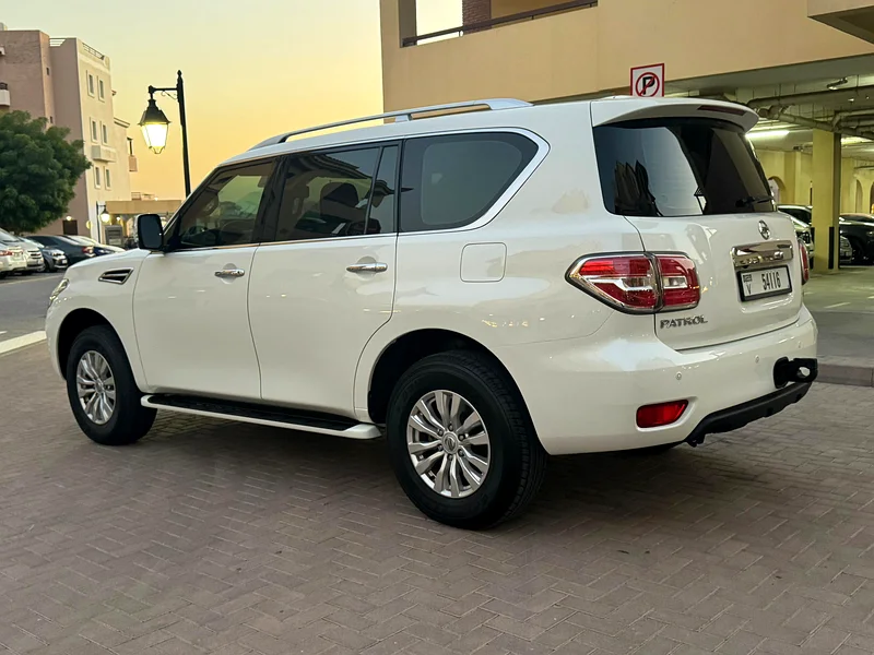 Nissan Patrol 2019 SE Low Mileage 84000Kms Full Service History available63156990764417113