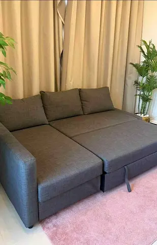 L sofa bed like new