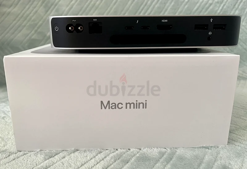 Apple Mac Mini - Compact Powerhouse for Your Digital Needs!63256078386050113