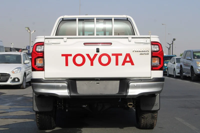 TOYOTA HILUX 2.7L PETROL DOUBLE CABIN 4 X 4 AUTOMATIC GLXS-G AUTOMATIC.62932675022465113