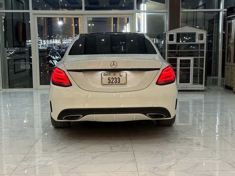 Mercedes-Benz C300 2017 clean title63230653342595114