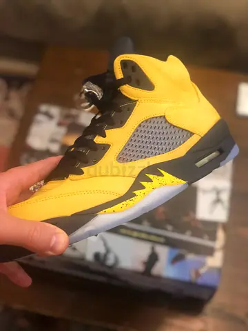 Air Jordan 5 Retro Michigan
