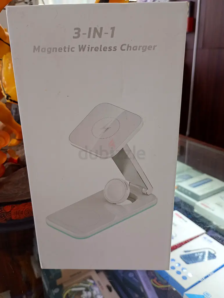 3-IN-1 magnetic wireless charger