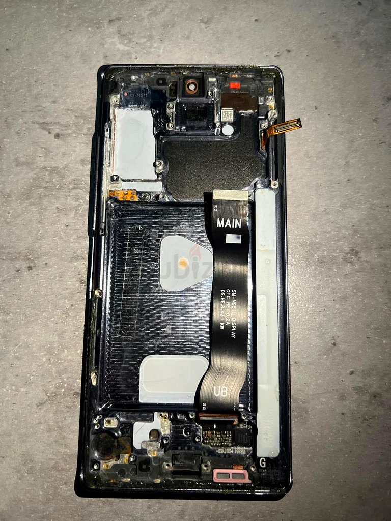 samsung Note 20 Display – Untested, Minor Scratches – 50 AED63221341251715113