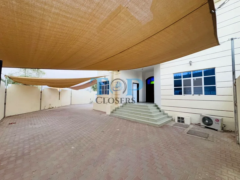 Semi-Detached Duplex Villa | Yard | Maid Room62868802380034112