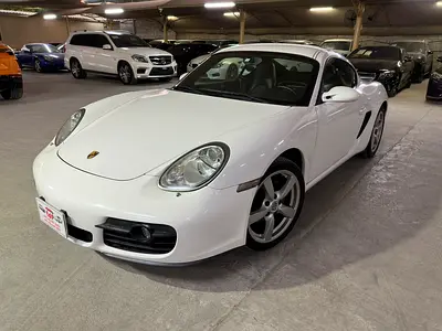 PORSCHE CAYMAN 2008 2.7L | MANUAL TRANSMISSION | SPORTS STEERING WHEEL | HALF LEATHER SEATS