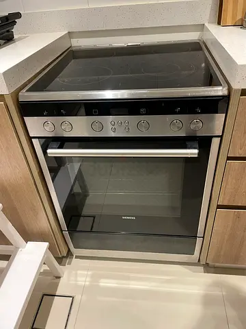 Siemens electric ceramic coker 60x60cm