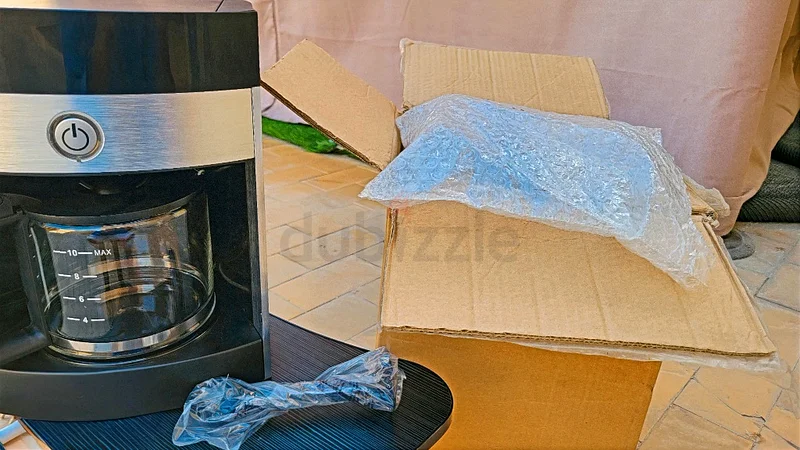 Selling this coffee maker63252440281217111