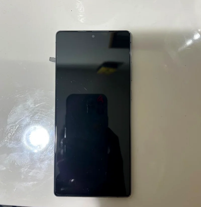 samsung Note 20 Display – Untested, Minor Scratches – 50 AED63221341251715110
