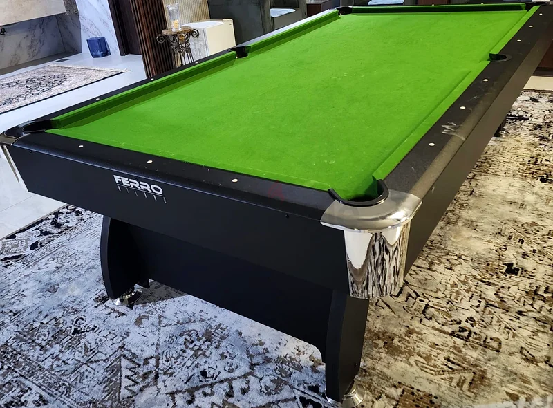 Billiard table63170853783042113