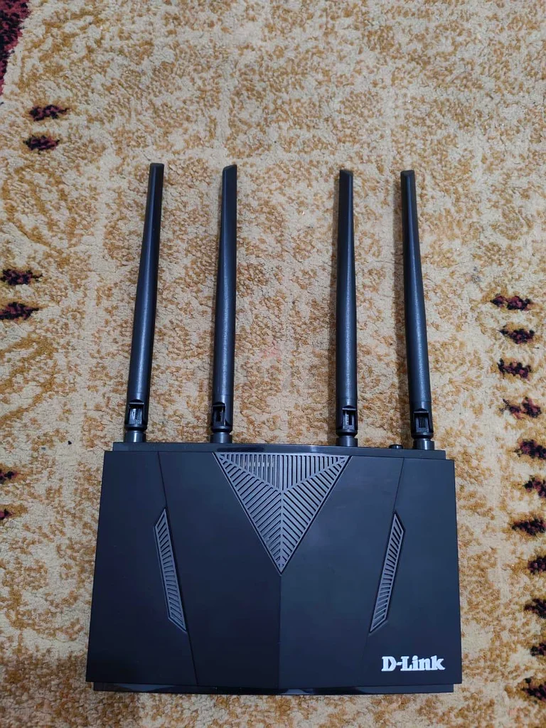 جهاز توجيه لاسلكي من D-Link مع 4 هوائيات - اتصال عالي السرعة63255523873794111