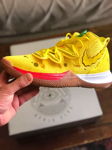 Nike Kyrie5 Sponge Bob yellow