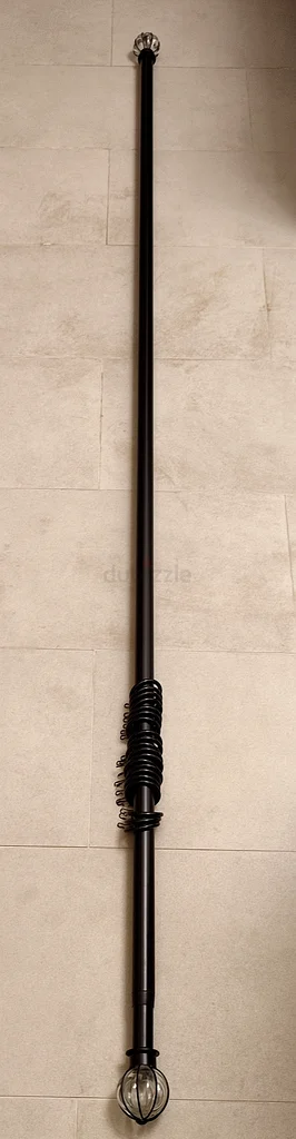 3 curtain rods for sale in a perfect condition63221858403969111
