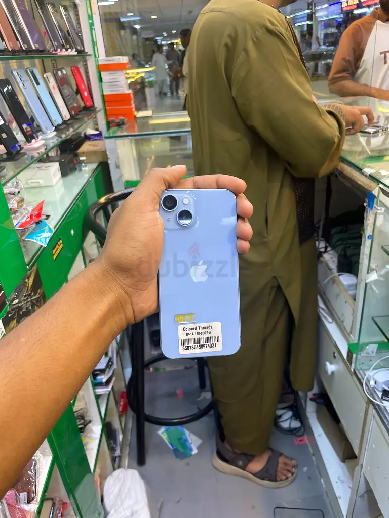 I phn 14  128GB. 1650 AED