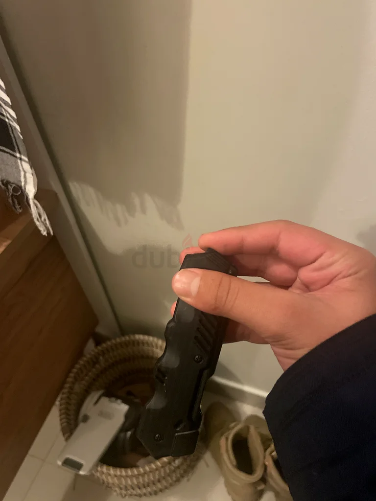 سكين قابل للانكماش مزيف من البلاستيك وغير خطر63227282429187113
