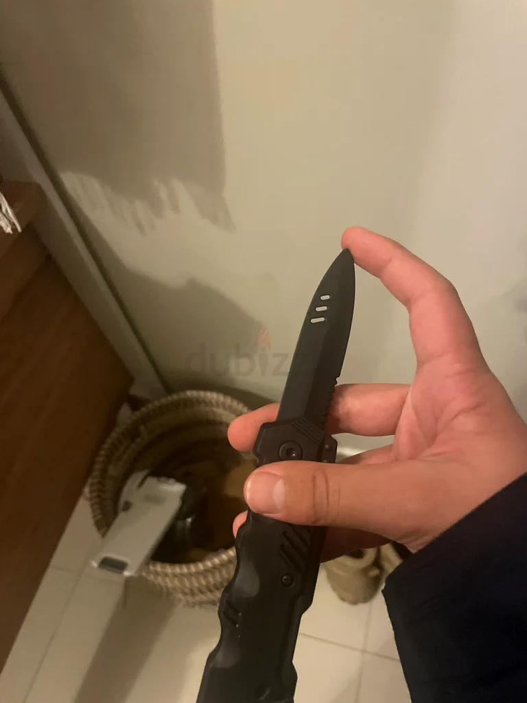 سكين قابل للانكماش مزيف من البلاستيك وغير خطر63227282429187112
